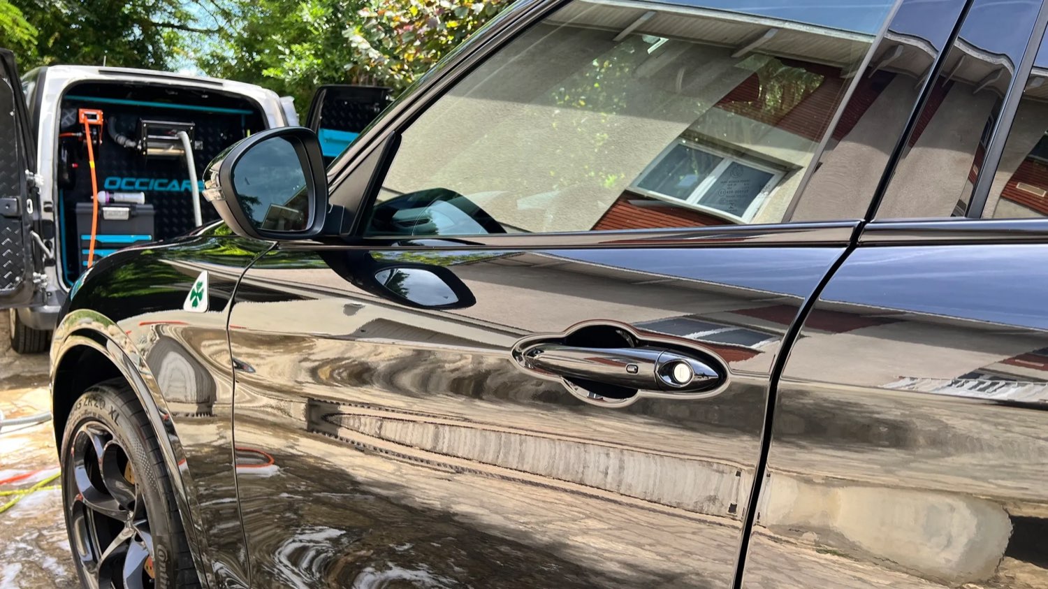 Alfa Romeo Stelvio noire détaillée par Occicars à Toulouse